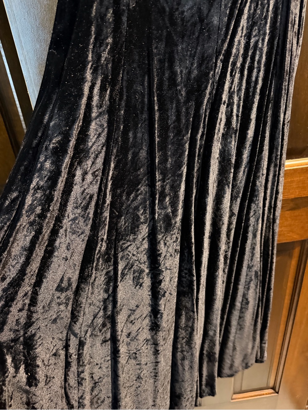 VTG Double D Ranchwear Black Crushed Velvet Maxi Skirt - Picture 2 of 3